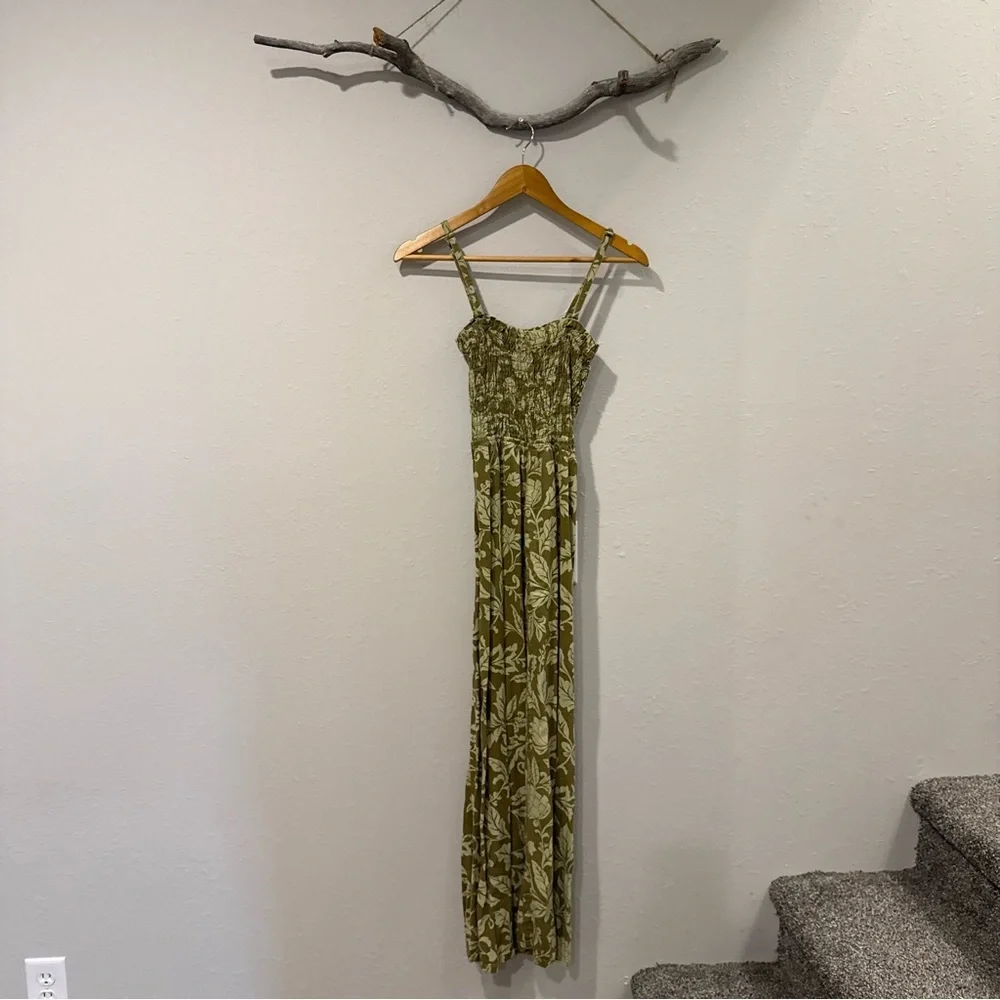 Anthropologie Pilcro Smocked Printed Linen Jumpsuit in Moss - Picture 5 of 9